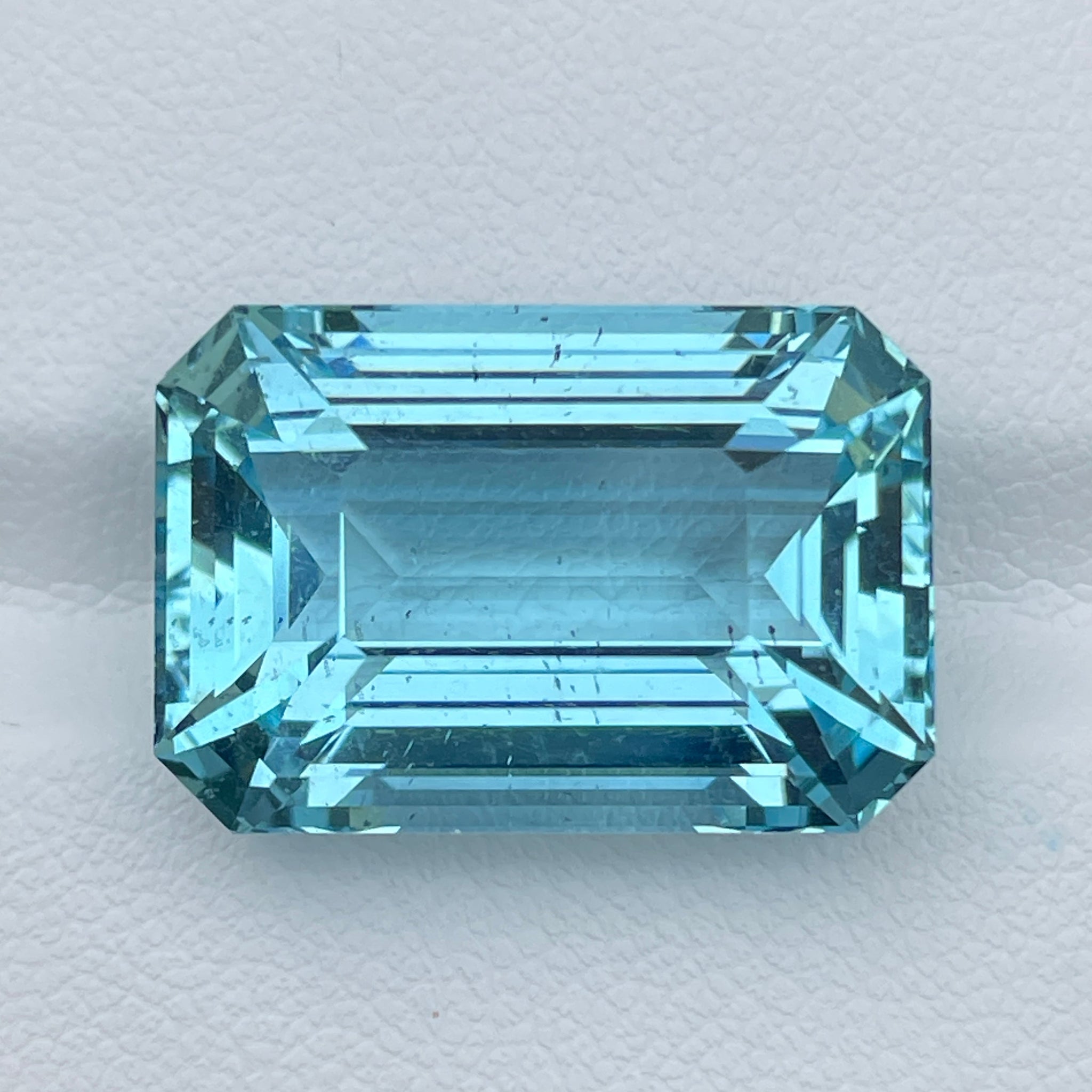 AQUAMARINE