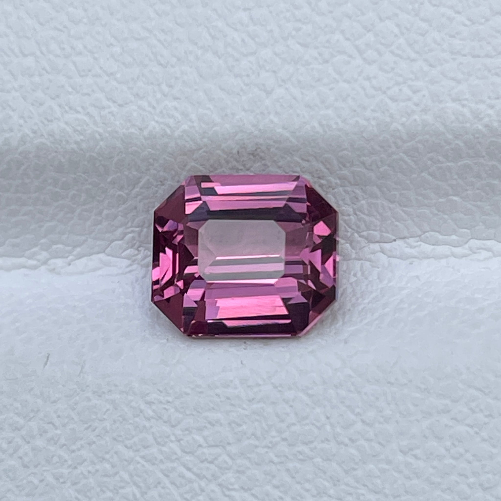 2.02 Ct Certified Spessartite Garnet Emerald Loose Stone for Fine Jewelry