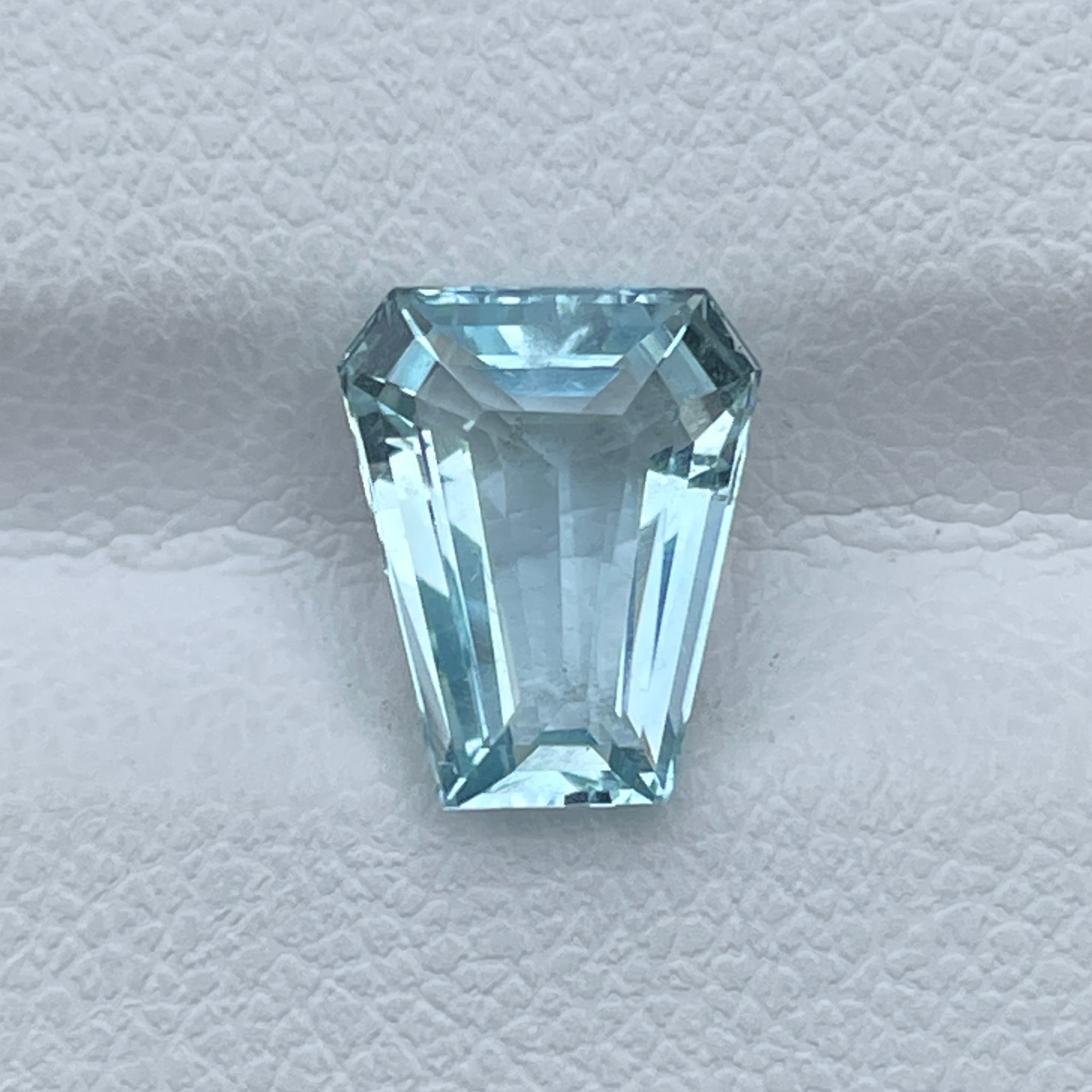 1.91ct Aquamarine Loose Gemstone – Elegant Fancy Cut for Custom Jewelry