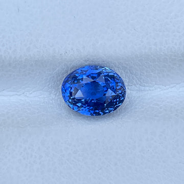 Natural Blue Sapphire 2.60 Cts Oval Cut Sparkling Stone for Custom Jewelry