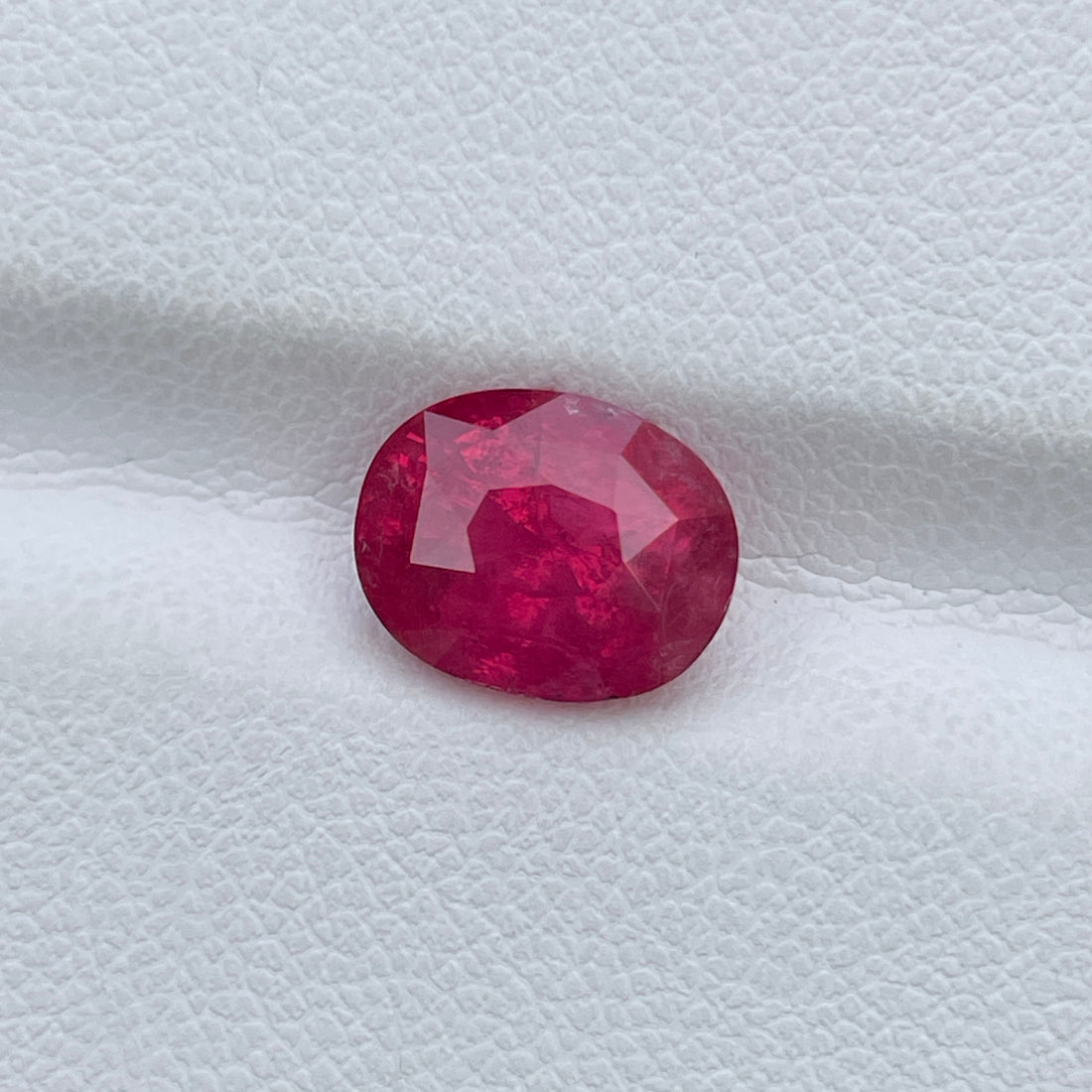 3.55 Cts Natural Oval Mahenge Spinel – Stunning Gem for Luxury Ring