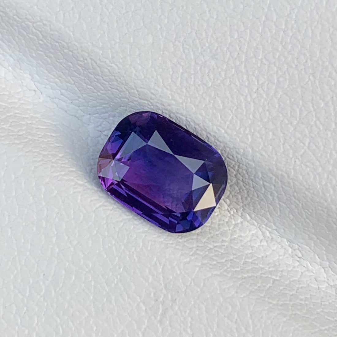 3.05 Cts Natural Unheated Purple Sapphire Cushion Gemstone