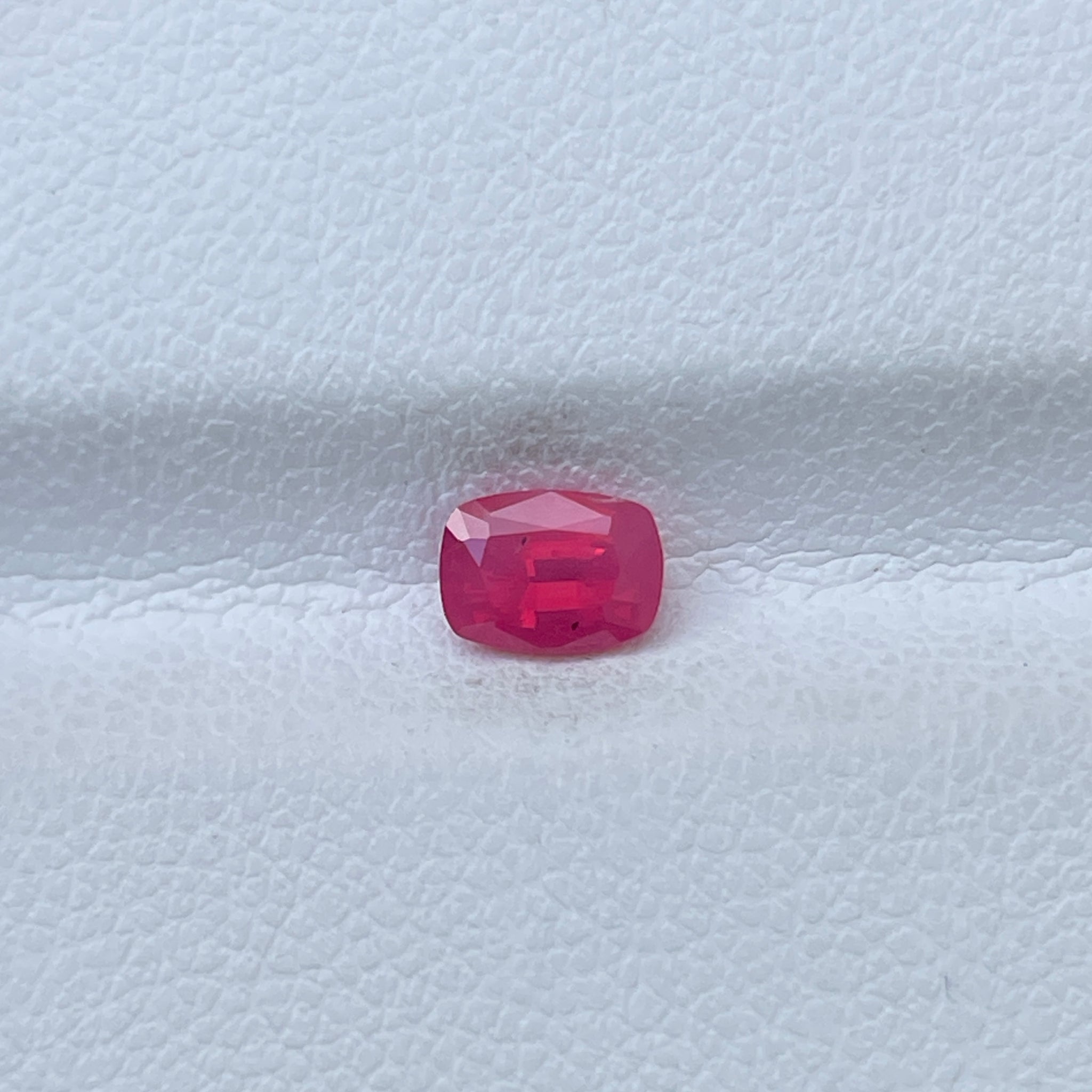 0.56Cts Natural Mahenge Spinel – Romantic Gift for Anniversaries