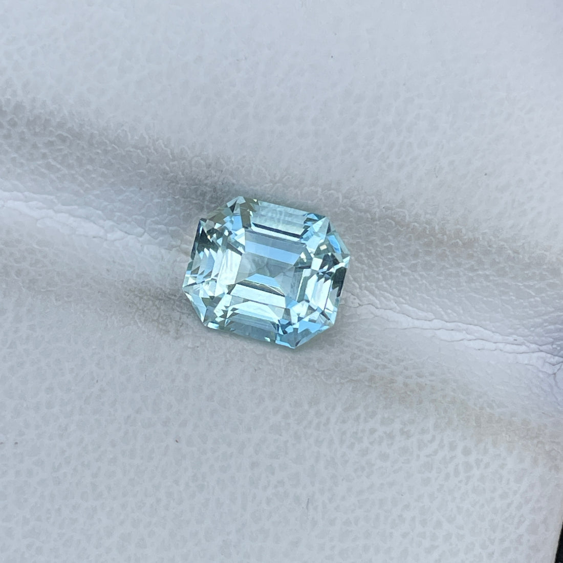 1.87 Ct Natural Blue Aquamarine Emerald Loose Gemstone for Jewelry Making
