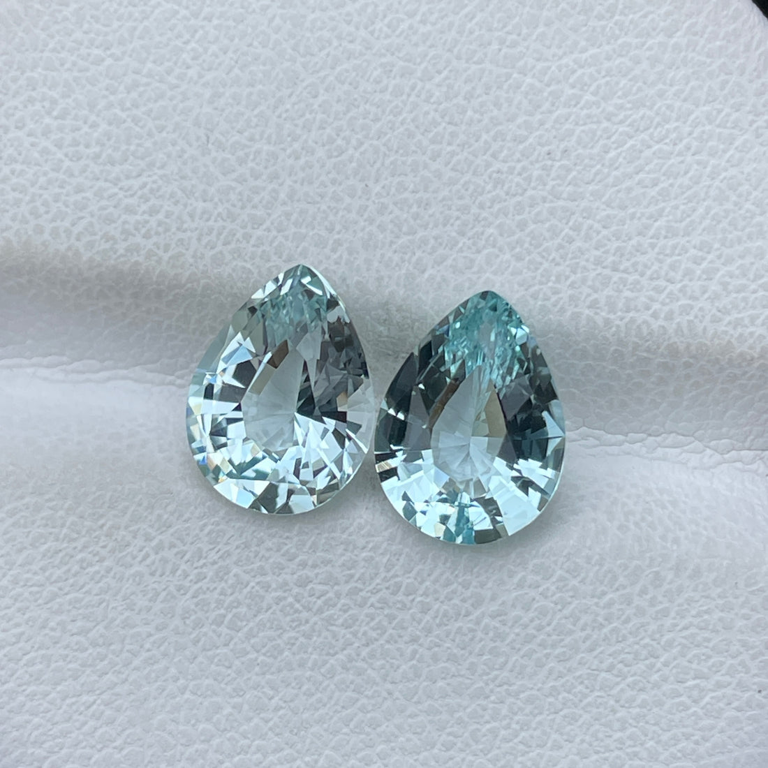 4.73 Ct Natural Blue Aquamarine Pair-Pear Cut Loose Gemstones for Earrings