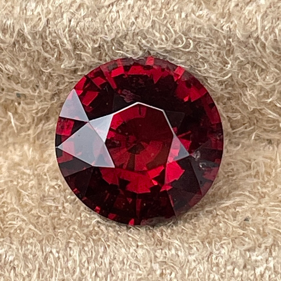 Natural Red Garnet 2.87 Cts Round Cut Loose Gemstone