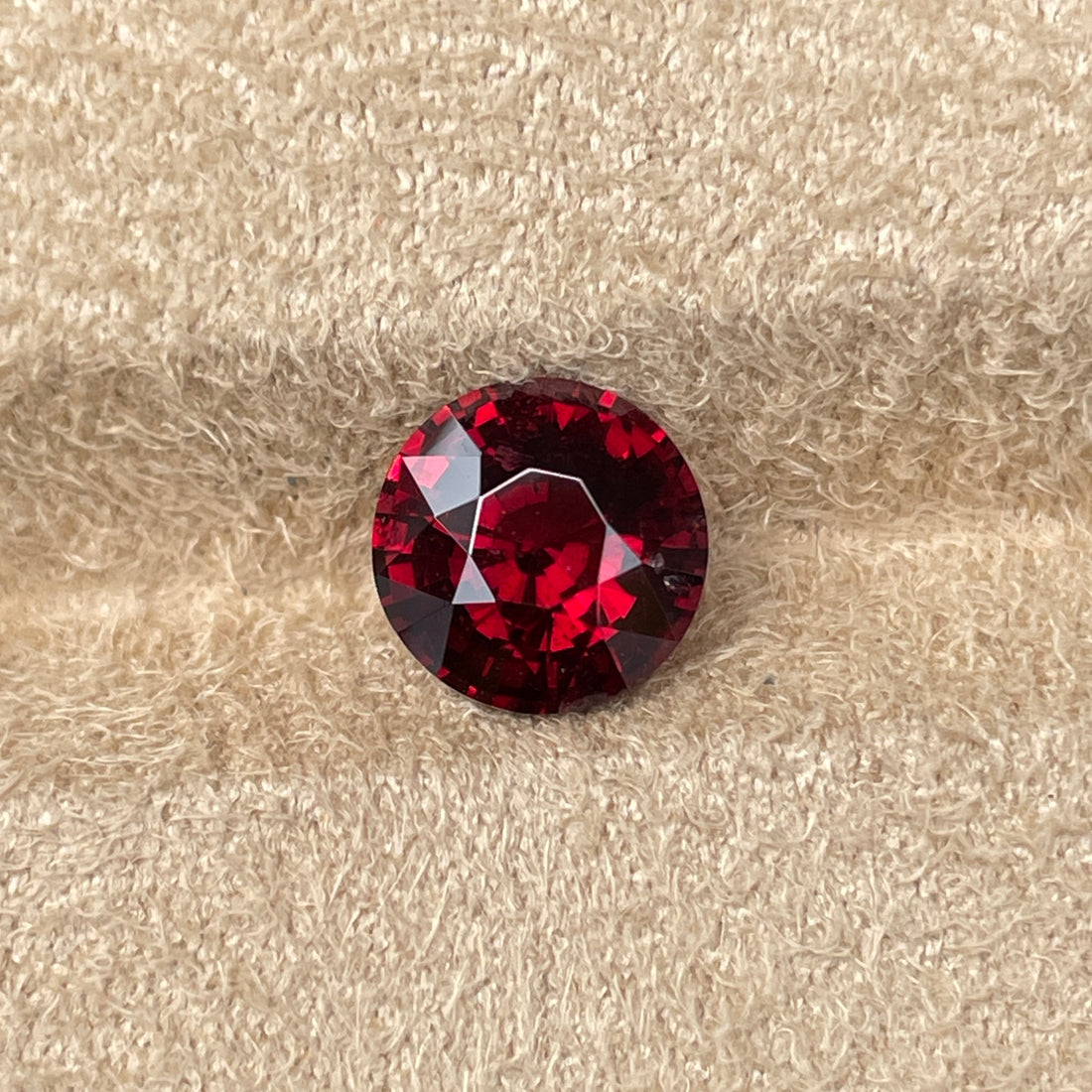 Natural Red Garnet 2.87 Cts Round Cut Loose Gemstone