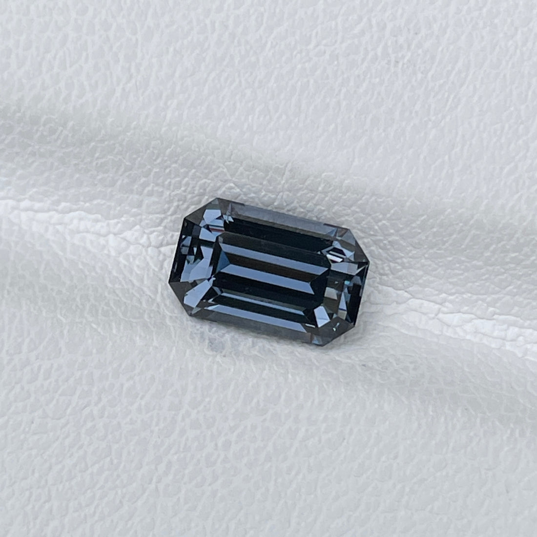 2.28 Cts Natural Violet Spinel Emerald Cut Loose Gemstone Love Gift Jewelry