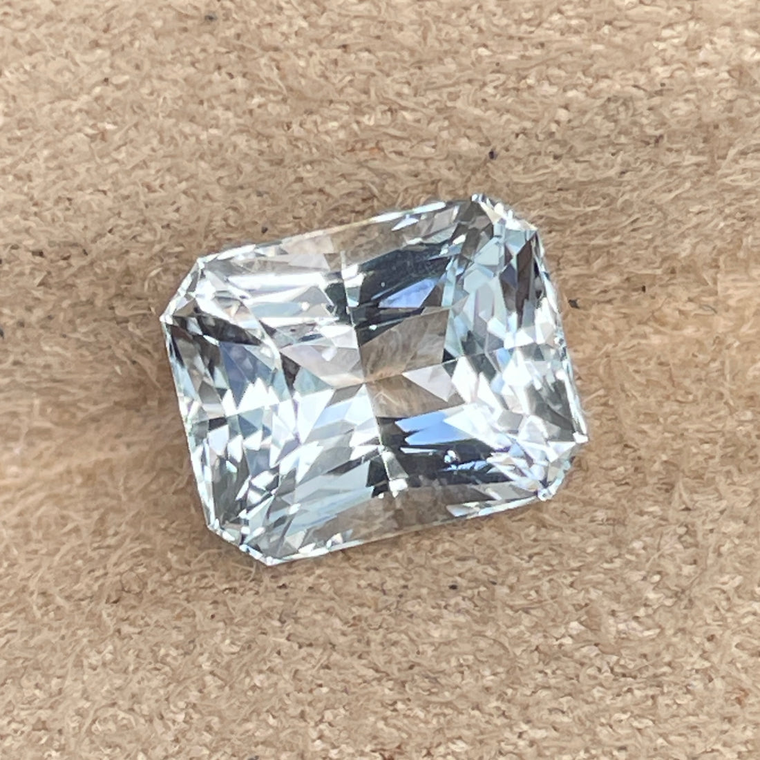 Natural White Topaz 5.38 Cts Radiant Cut Loose Gemstone Jewelry Gift