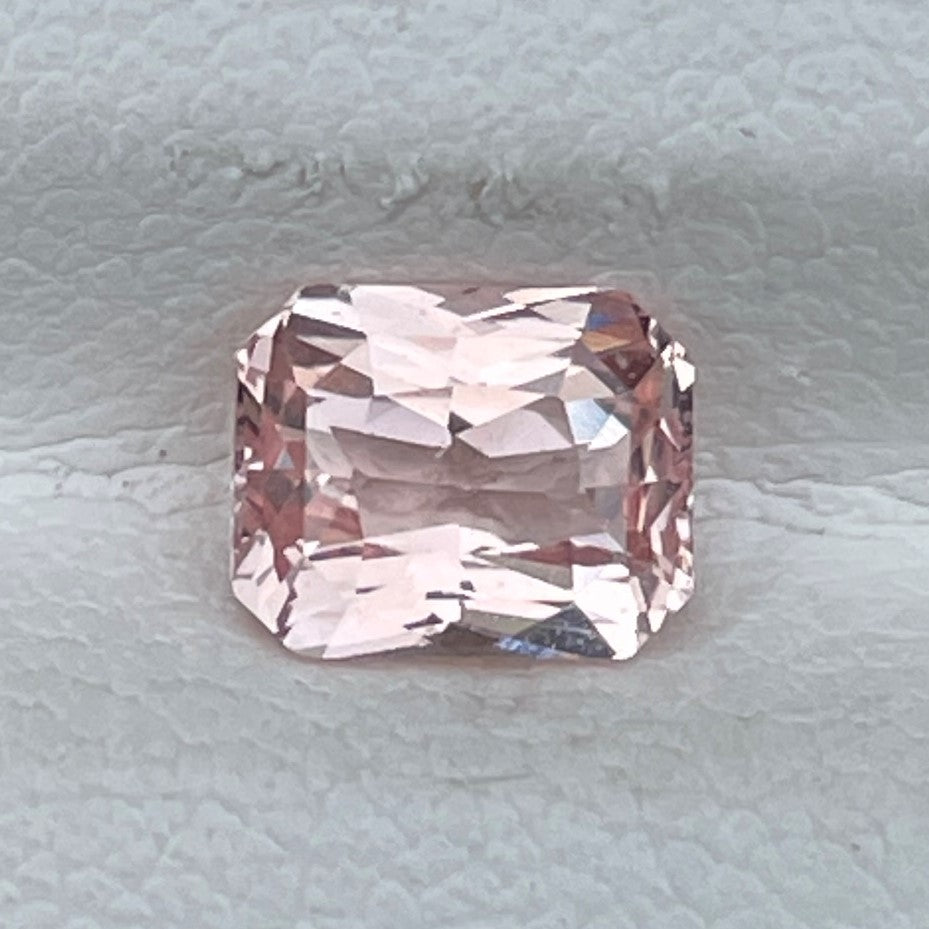 CERTIFIED Natural Unheated Padparadscha Sapphire 1.15 Cts Radiant Cut Loose Gemstone