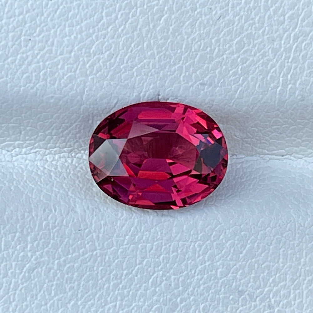 Natural Pink Garnet 4.32 Cts Oval Cut Sri Lanka Loose Gemstone